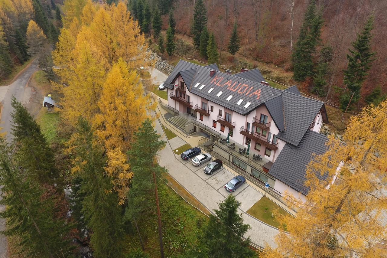 Hotel Klaudia Juszczyn Exterior photo